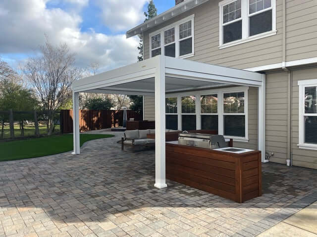Weatherproof Pergola - Motorized Louver w/ Lighting