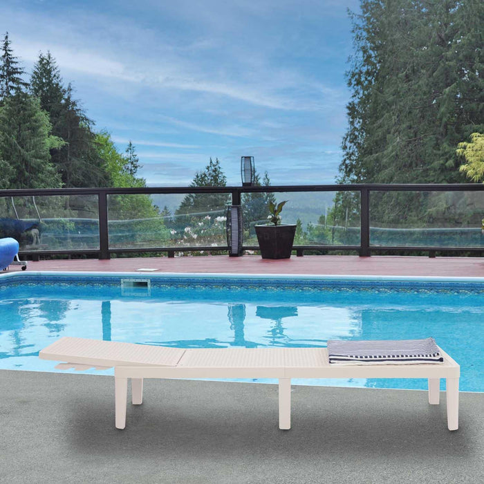Patioflare+ Lounge Chair, Cream