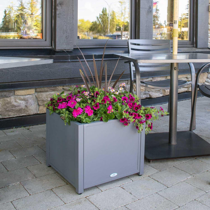 Grapevine Commercial-Grade Aluminum Square Outdoor Planter